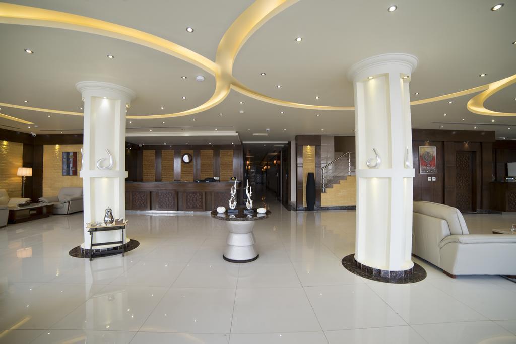Kyan Al Yarmouk Suites ริยาดห์ ภายนอก รูปภาพ